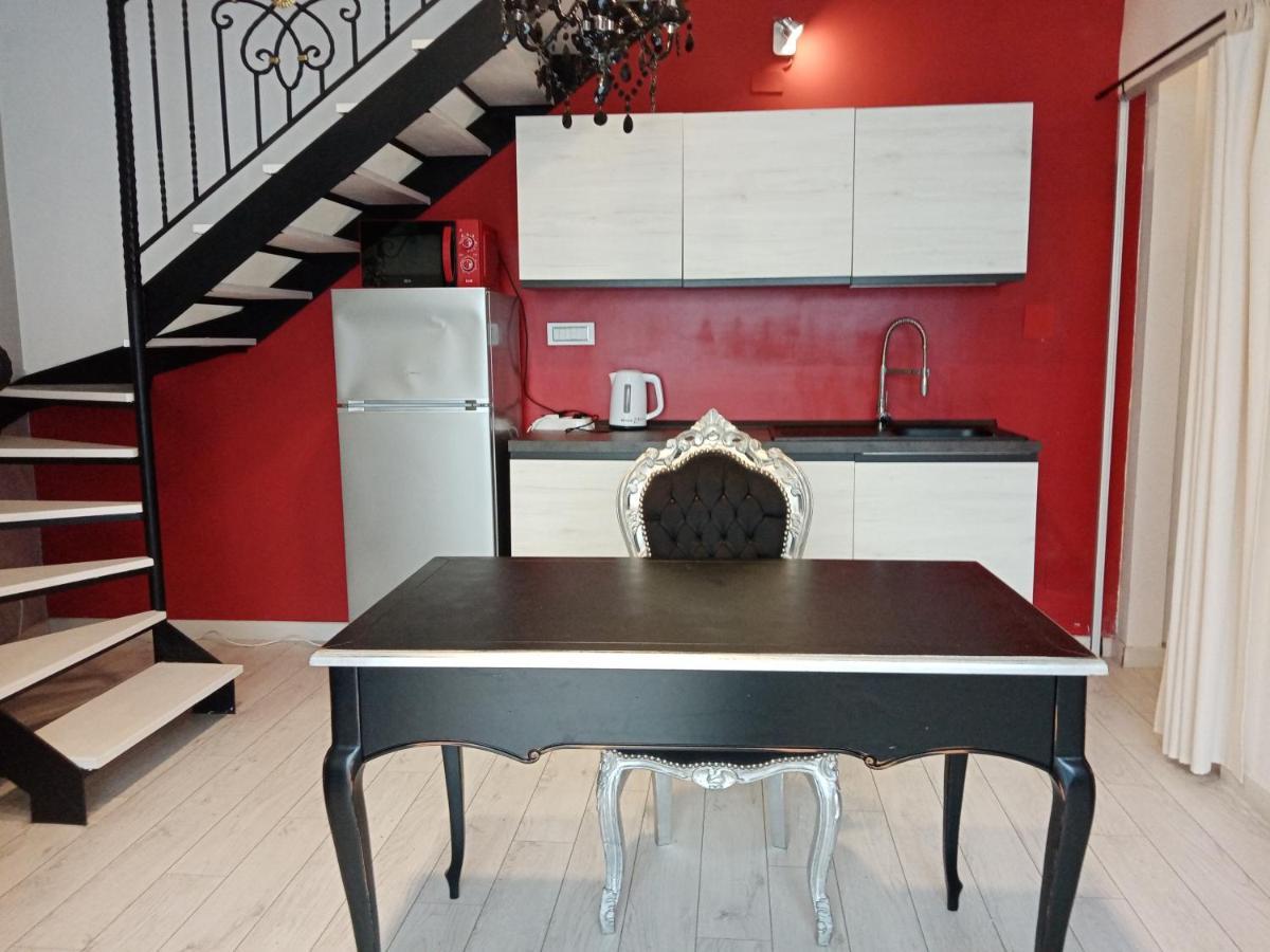 Einaudi 56 Guest House Cagliari Kültér fotó