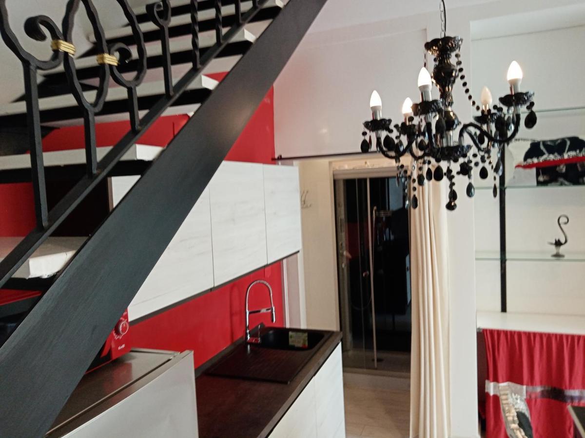 Einaudi 56 Guest House Cagliari Kültér fotó